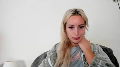 Missy matrix online show from 01/12/26, 09:36