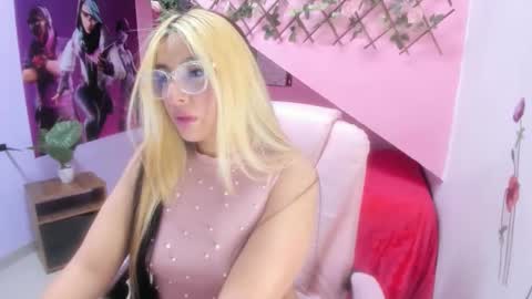 missylove303av online show from 10/23/25, 03:00