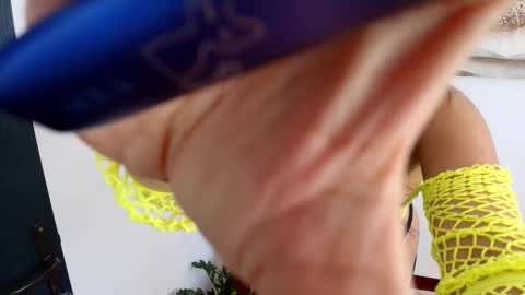 missyscarlet online show from 02/20/26, 06:10