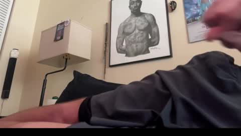 Snapshot of mistaesco chatting on 01/14/25, 06:17 Shanghai Toon online show from 01/14/25, 06:17