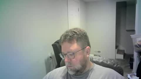 Snapshot of mister_happy567 chatting on 02/09/26, 07:12 Mr. Happy online show from 02/09/26, 07:12