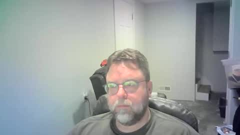 Snapshot of mister_happy567 chatting on 02/11/26, 07:24 Mr. Happy online show from 02/11/26, 07:24