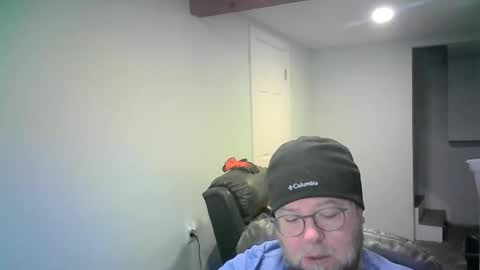 Snapshot of mister_happy567 chatting on 02/15/26, 05:48 Mr. Happy online show from 02/15/26, 05:48