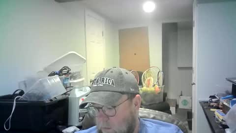 Mr. Happy online show from 03/13/26, 08:54