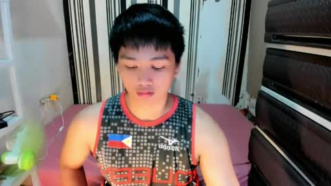 Snapshot of mister_officer chatting on 04/01/26, 10:18 SAINT SACHI will make your day online show from 04/01/26, 10:18