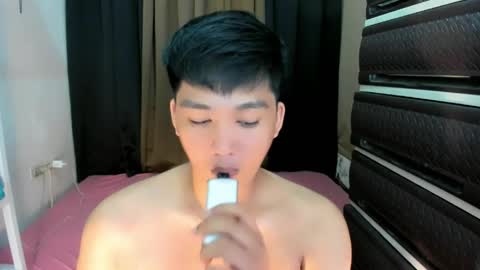 Snapshot of mister_officer chatting on 04/11/26, 07:51 SAINT SACHI will make your day online show from 04/11/26, 07:51