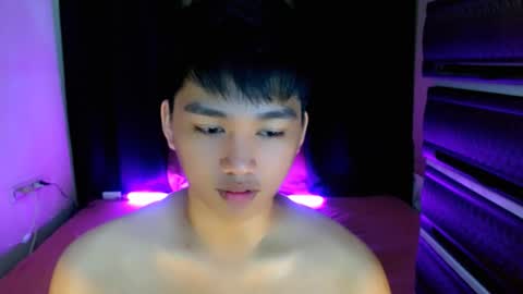 Snapshot of mister_officer chatting on 04/21/26, 01:42 SAINT SACHI will make your day online show from 04/21/26, 01:42