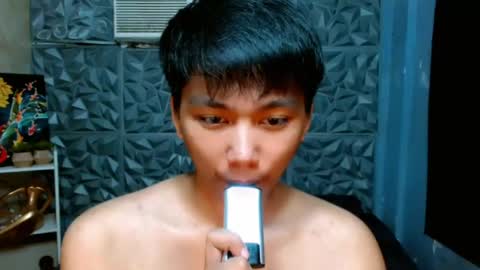 Snapshot of mister_officer chatting on 05/08/26, 10:15 SAINT SACHI will make your day online show from 05/08/26, 10:15