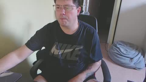 mistercoeur online show from 02/15/25, 08:11