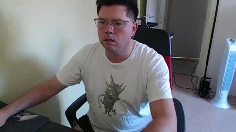 mistercoeur online show from 09/17/25, 07:32