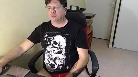 mistercoeur online show from 11/24/25, 05:23