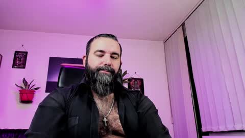 Snapshot of misterlov3r chatting on 12/04/24, 10:30 misterlov3r online show from 12/04/24, 10:30