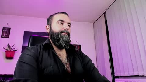 Snapshot of misterlov3r chatting on 12/05/24, 01:36 misterlov3r online show from 12/05/24, 01:36