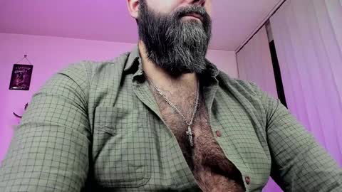 Snapshot of misterlov3r chatting on 12/08/24, 03:43 misterlov3r online show from 12/08/24, 03:43