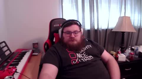 Snapshot of mistermac935 chatting on 12/23/24, 06:48 mistermac935 online show from 12/23/24, 06:48