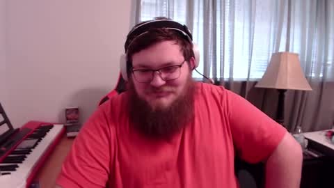 Snapshot of mistermac935 chatting on 02/02/25, 06:20 mistermac935 online show from 02/02/25, 06:20