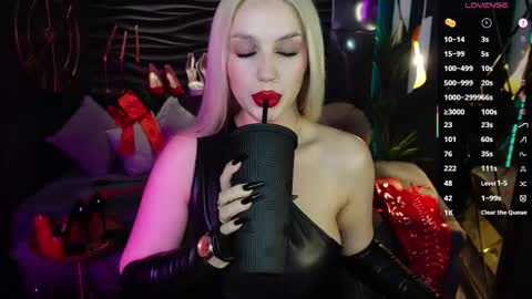 Darsy online show from 02/26/25, 12:14