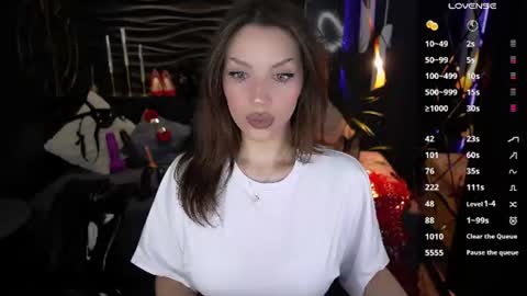 Snapshot of mistress_darsy chatting on 06/23/26, 02:04 Darsy online show from 06/23/26, 02:04