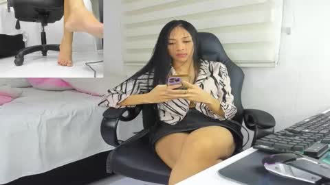 mistress_findom online show from 10/14/25, 10:32