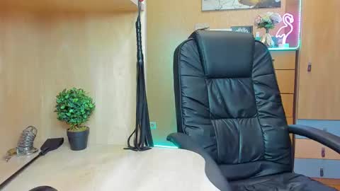 Mistress Kristi online show from 01/27/25, 09:44