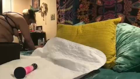 MistyVale online show from 03/05/26, 04:03