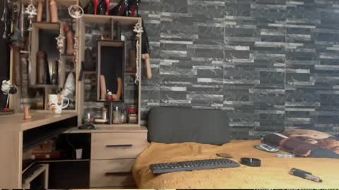 Snapshot of mistress_mirybossy chatting on 01/02/25, 06:07 Mistress Mirybossy online show from 01/02/25, 06:07