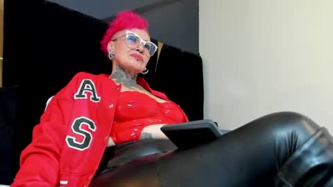 Sandy Mistress  online show from 06/14/26, 08:11