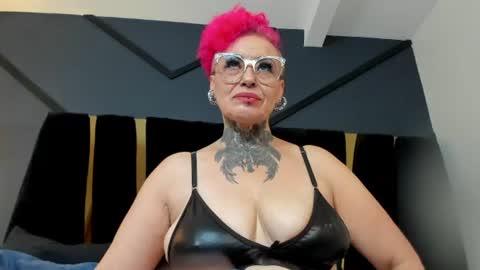 Sandy Mistress  online show from 06/15/26, 08:44