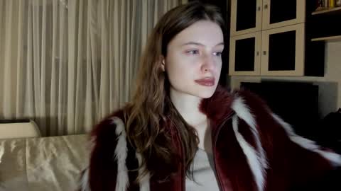 mistresselizy online show from 01/06/25, 07:35