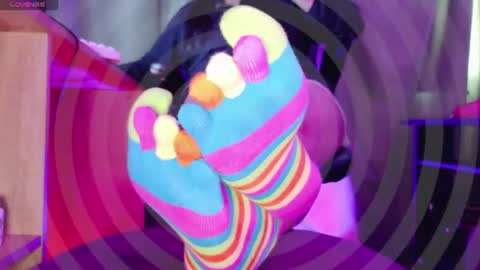 Snapshot of mistressjm_ chatting on 06/19/26, 07:17 Jhadee online show from 06/19/26, 07:17