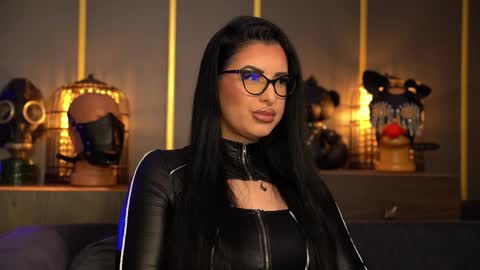 Mistress Kelly online show from 02/12/26, 11:11