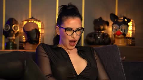 Mistress Kelly online show from 03/08/26, 11:19