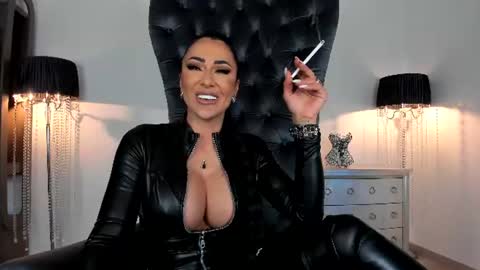 mistresskennya online show from 06/10/26, 04:12