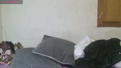 mistressmilly32 online show from 12/04/25, 10:35