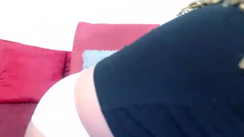 mistressshirleyx online show from 10/28/25, 06:54