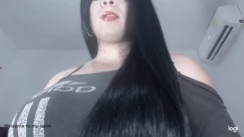 Snapshot of mistressxxalice chatting on 06/08/26, 09:37 ALICE MADANE online show from 06/08/26, 09:37
