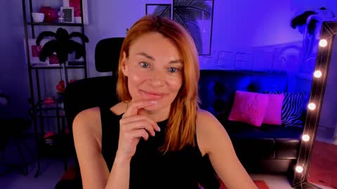 Snapshot of mistybarnes chatting on 01/28/25, 11:17 MistyBarnes NONUDE MODEL online show from 01/28/25, 11:17