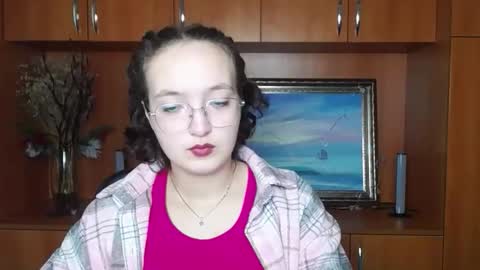 Aria online show from 10/11/25, 11:42