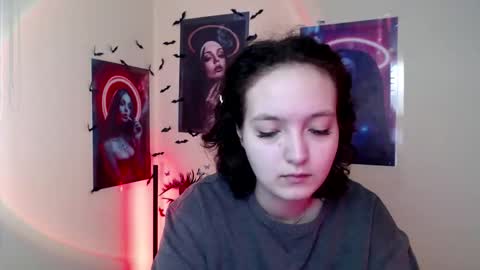 Aria online show from 11/04/25, 07:07