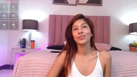 Snapshot of mistyy_01 chatting on 07/05/26, 03:34 MISTY online show from 07/05/26, 03:34