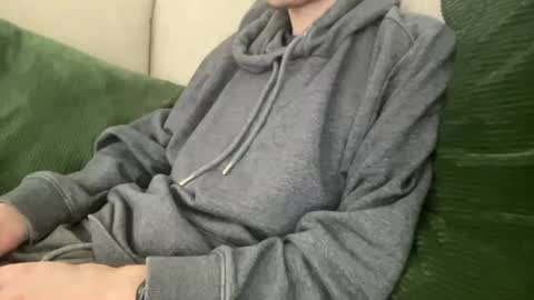 Snapshot of mitchellw7752 chatting on 04/07/26, 09:10 mitchellw7752 online show from 04/07/26, 09:10