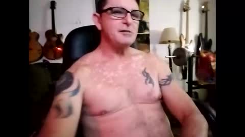 Snapshot of mitchnails69 chatting on 12/06/24, 10:27 BobbyMitchGa online show from 12/06/24, 10:27