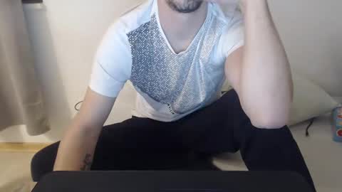 Mitsch online show from 01/01/25, 09:41