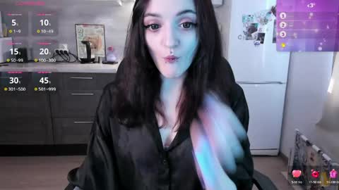 Snapshot of miuramoon chatting on 04/14/26, 07:25 lina online show from 04/14/26, 07:25