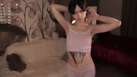 Yuka online show from 10/09/25, 04:16