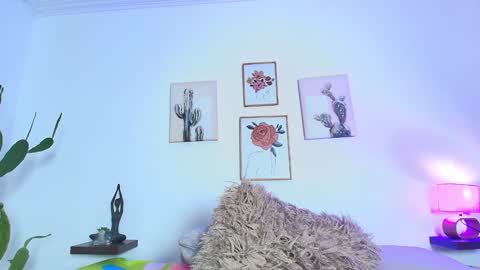 Miwa  online show from 01/15/25, 02:27