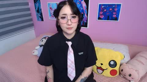  Miwa Violet  online show from 12/01/25, 09:31