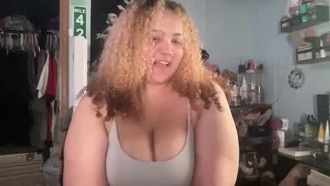 mixxedgoodness222 online show from 02/09/26, 07:51