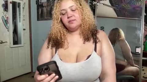 mixxedgoodness222 online show from 02/26/26, 07:35