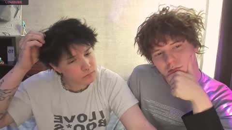 MeowMiku online show from 01/09/26, 10:07